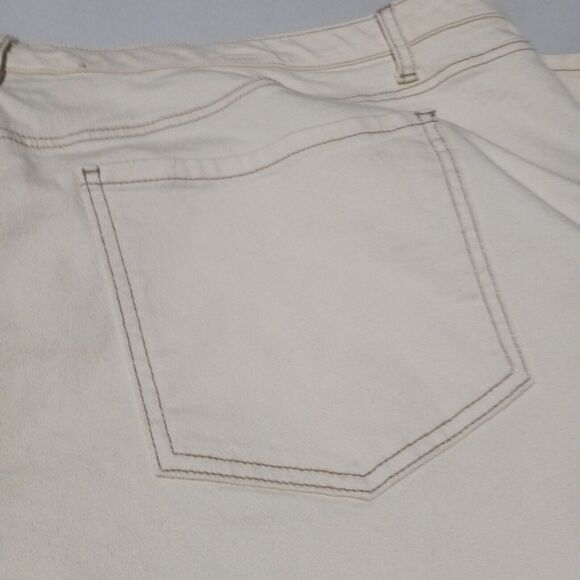 Future Collective with Gabriella High Rise Flare Denim Pants-Size 24-Cream-NEW - Picture 7 of 10